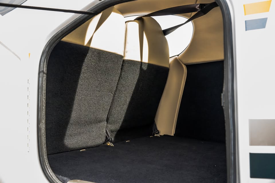 2005 Cirrus SR22-G2, photo 12
