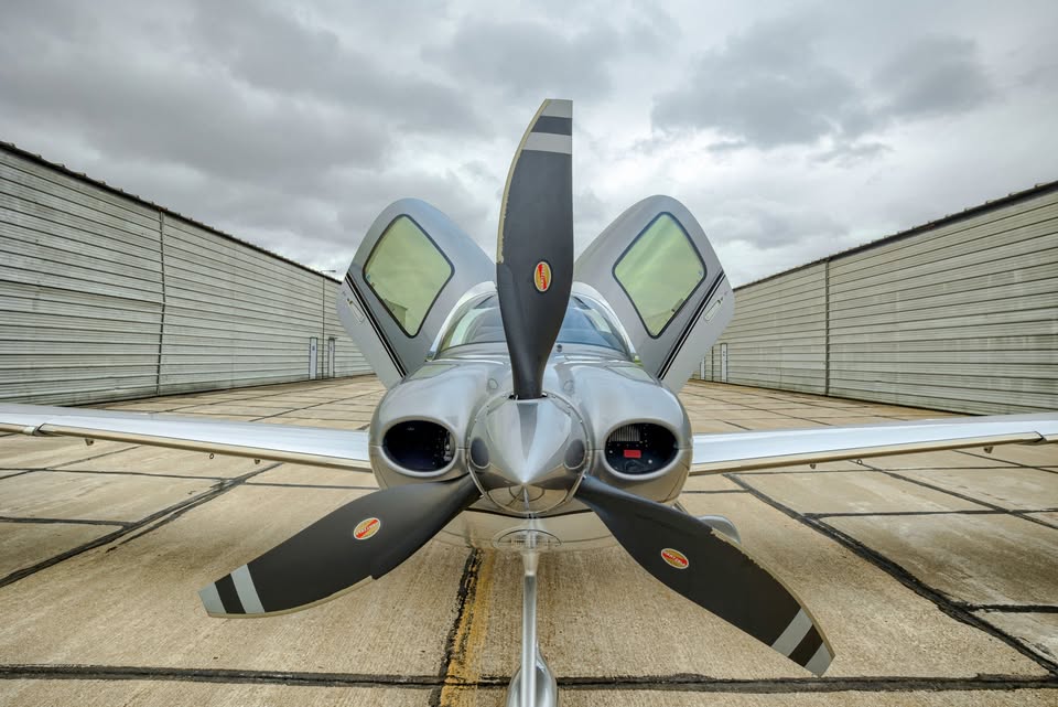 2022 Cirrus SR22T-G6, photo 2