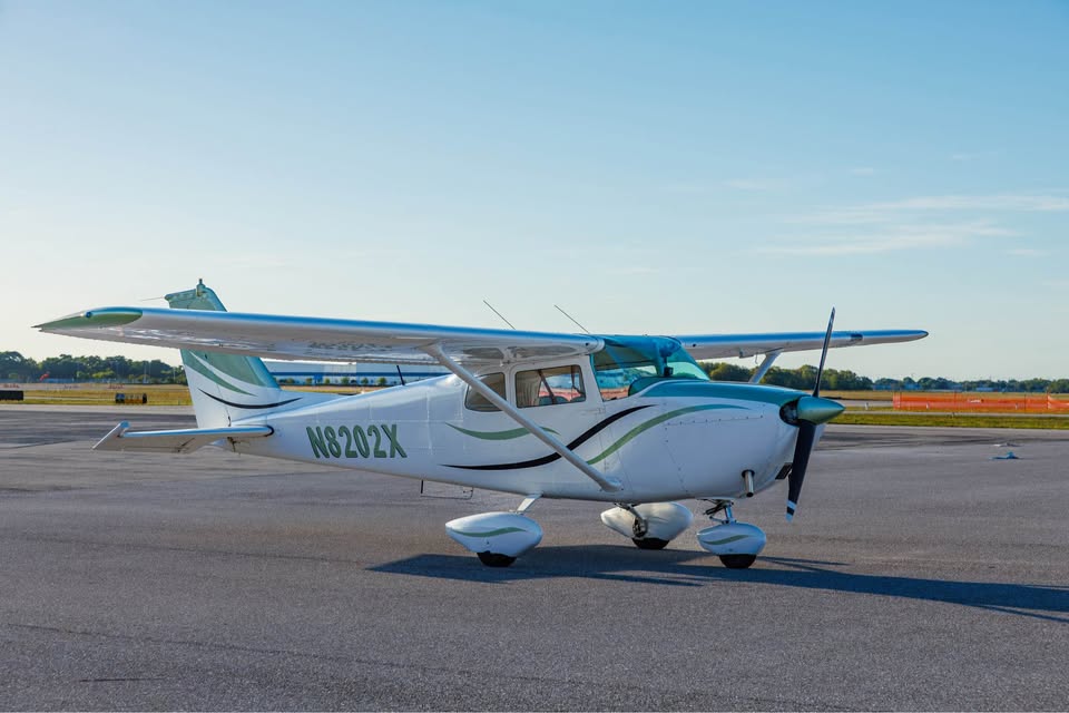 1961 Cessna 172b skyhawk, photo 3