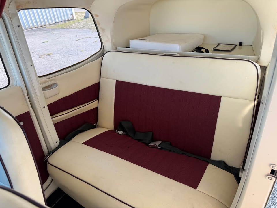 1961 Cessna 172b skyhawk, photo 12
