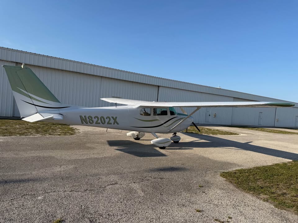 1961 Cessna 172b skyhawk, photo 9