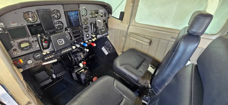 1964 Cessna 210d, photo 1