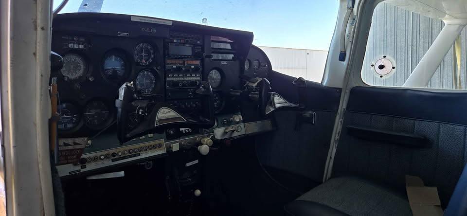 1966 Cessna 182j, photo 4