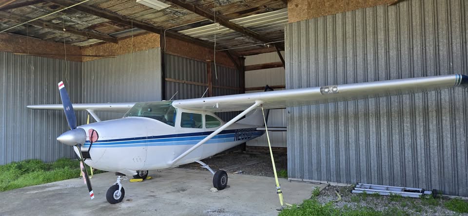 1966 Cessna 182j, photo 3