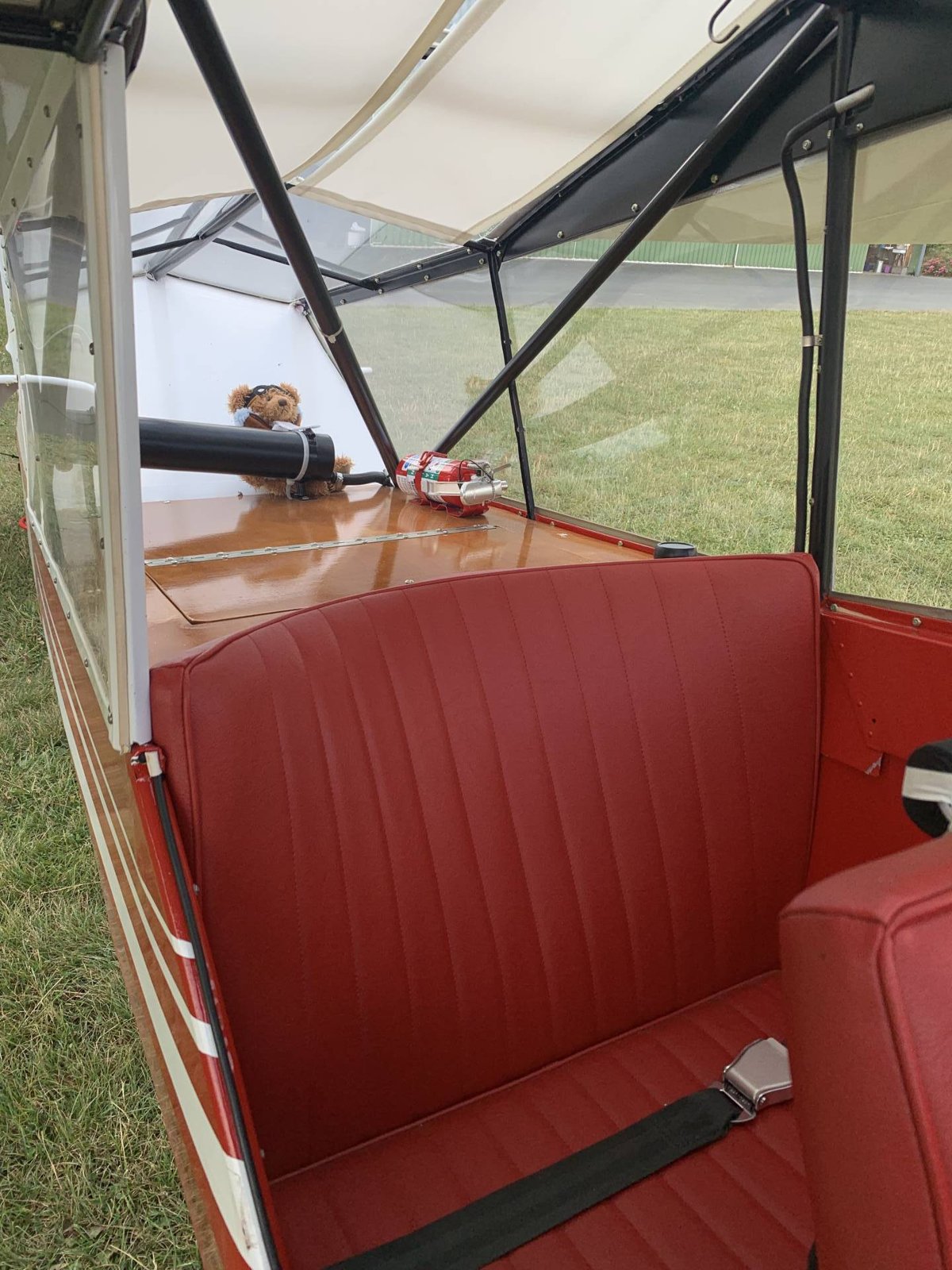 1943 Piper J-3 Cub, photo 9