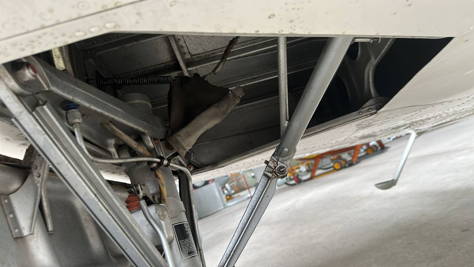 1966 Beechcraft Beech 33 Debonair 35-C33, photo 8