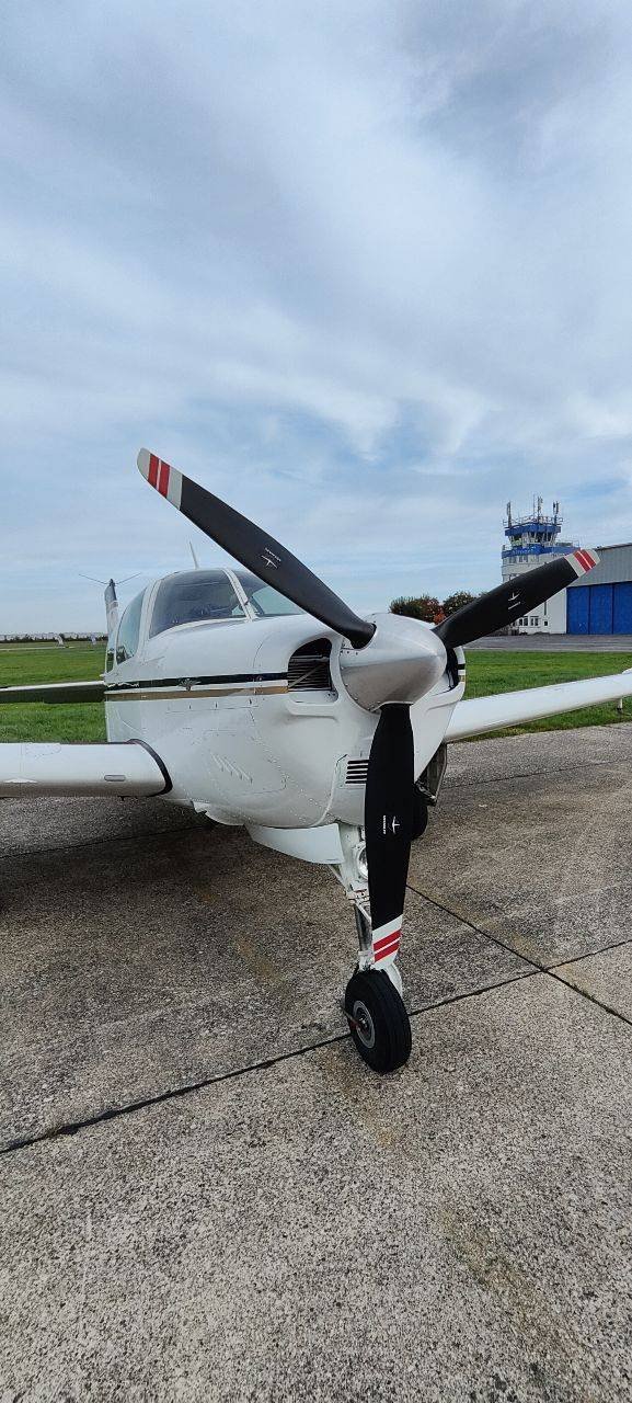1965 Beechcraft Beech 33 Debonair 1/3 share, photo 4