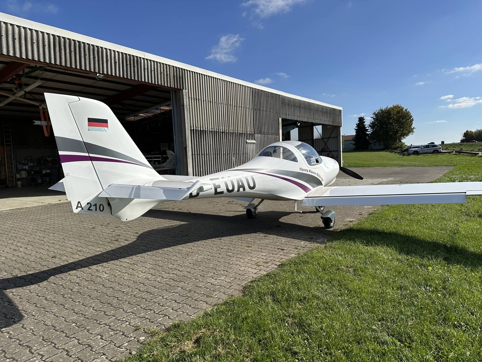 2011 Aquila A-210, photo 4