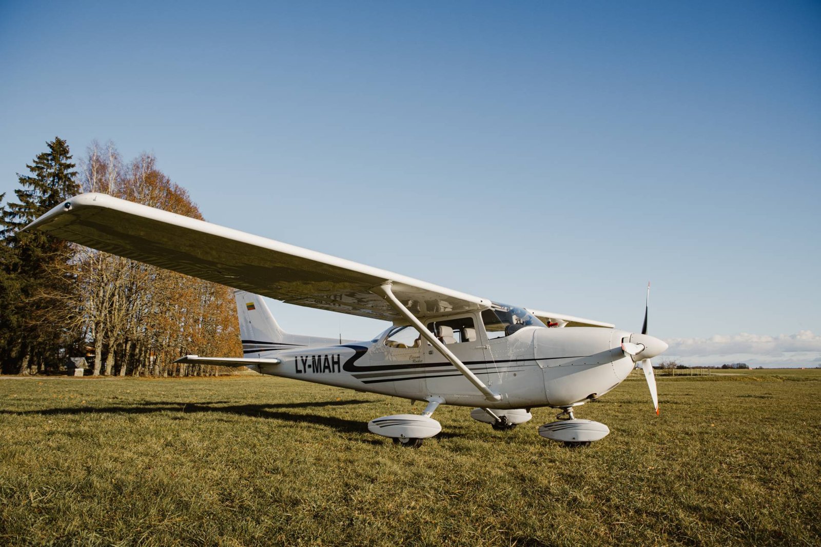 1973 Cessna FR-172 Reims Rocket, photo 3
