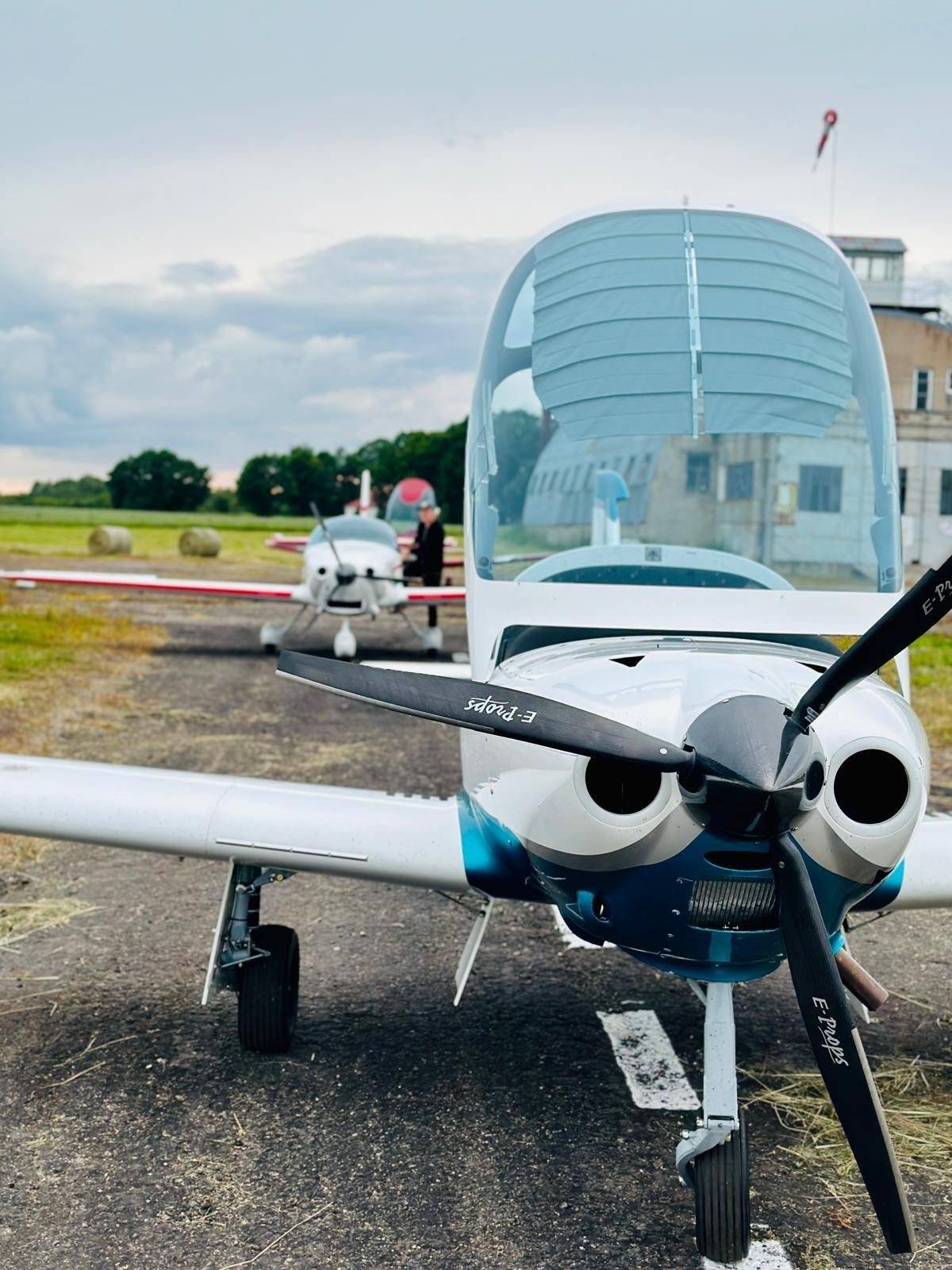2022 Aerospool WT-9 Dynamic RG, photo 2