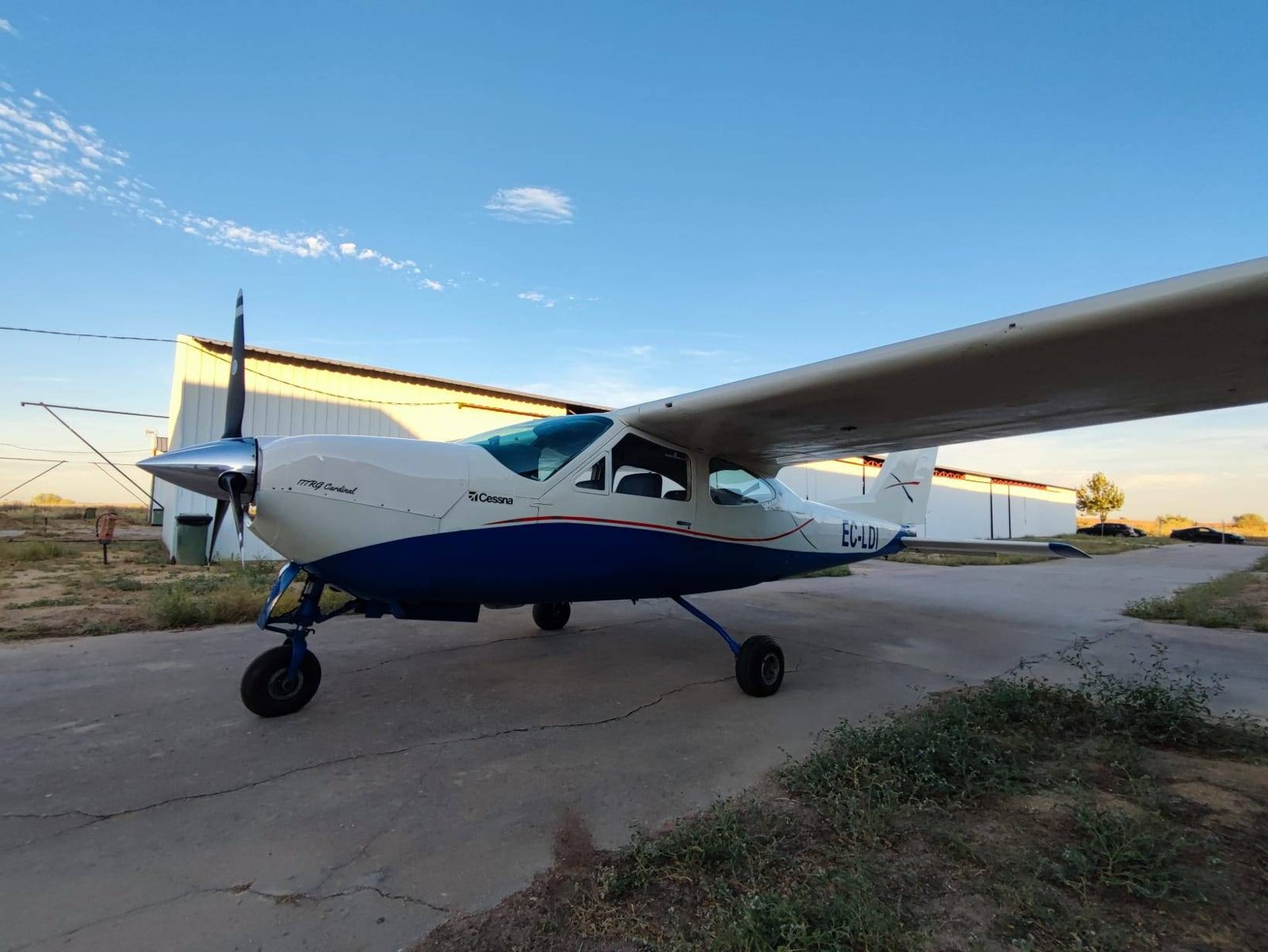 1971 Cessna F-177-RG Cardinal, photo 3