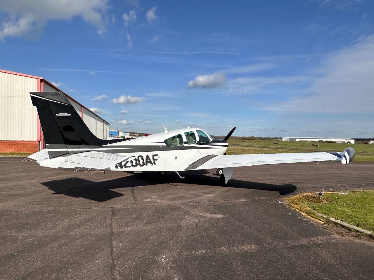 1991 Beechcraft Beech 33 Bonanza F33A, photo 4