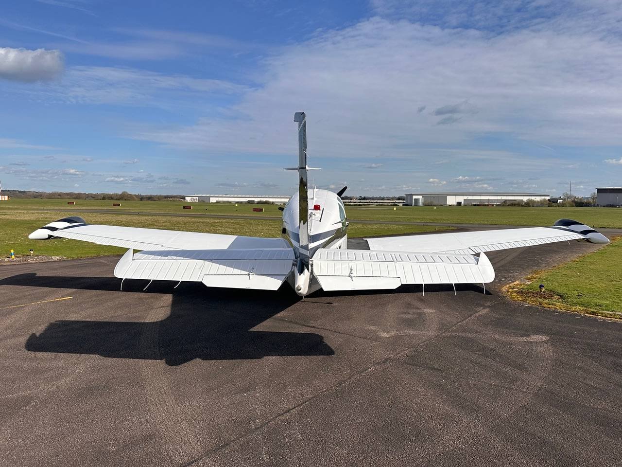 1991 Beechcraft Beech 33 Bonanza F33A, photo 6