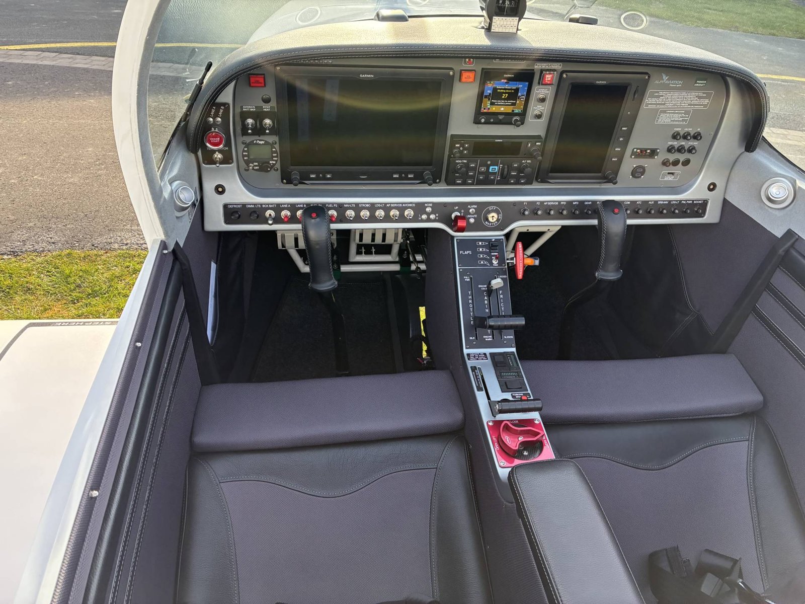 2025 Alpi Pioneer 300 Griffon 912 iS, photo 7