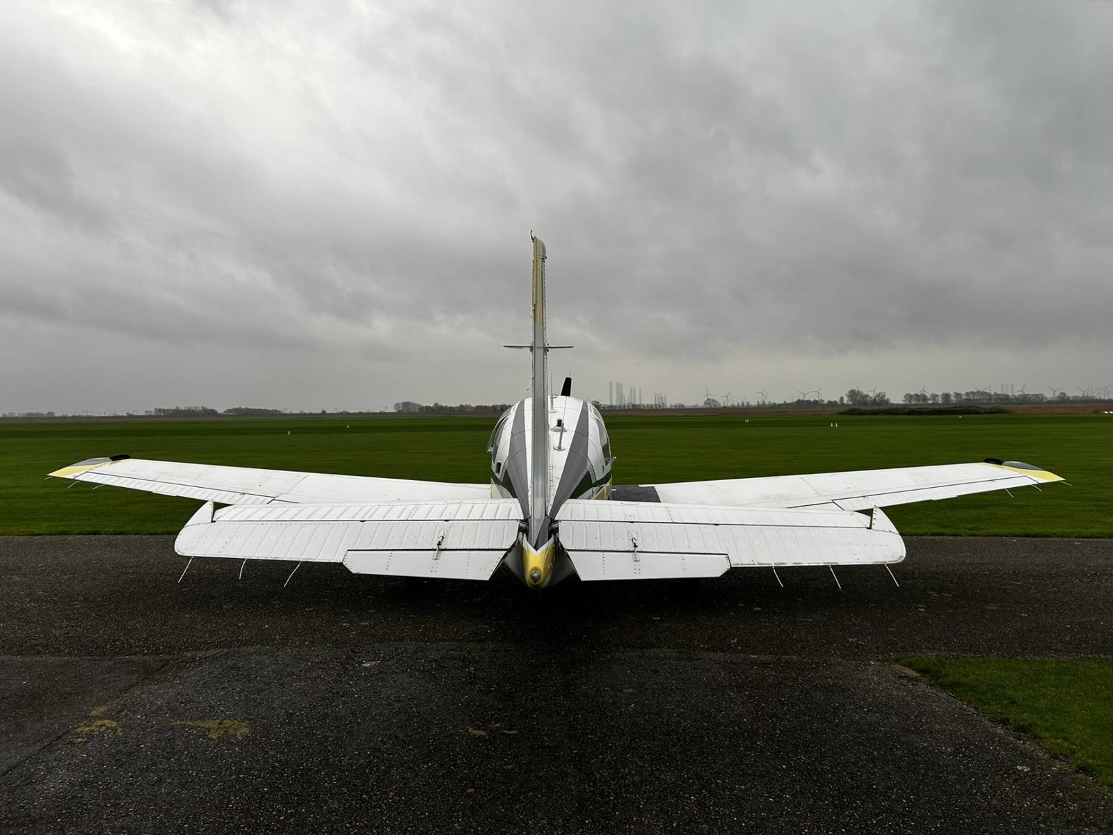 1987 Beechcraft Beech 33 Bonanza, photo 4