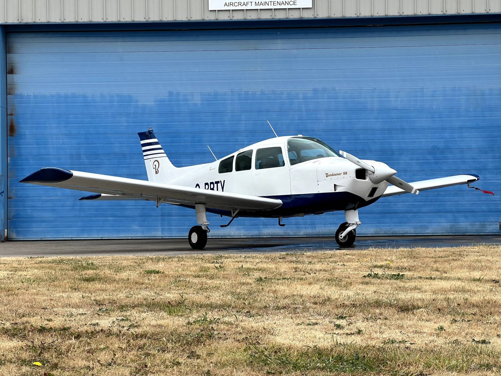 1974 Beechcraft Beech 23 Sundowner, photo 2