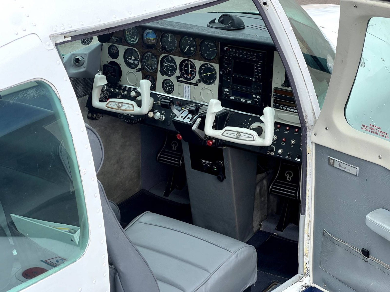 1974 Beechcraft Beech 23 Sundowner, photo 5