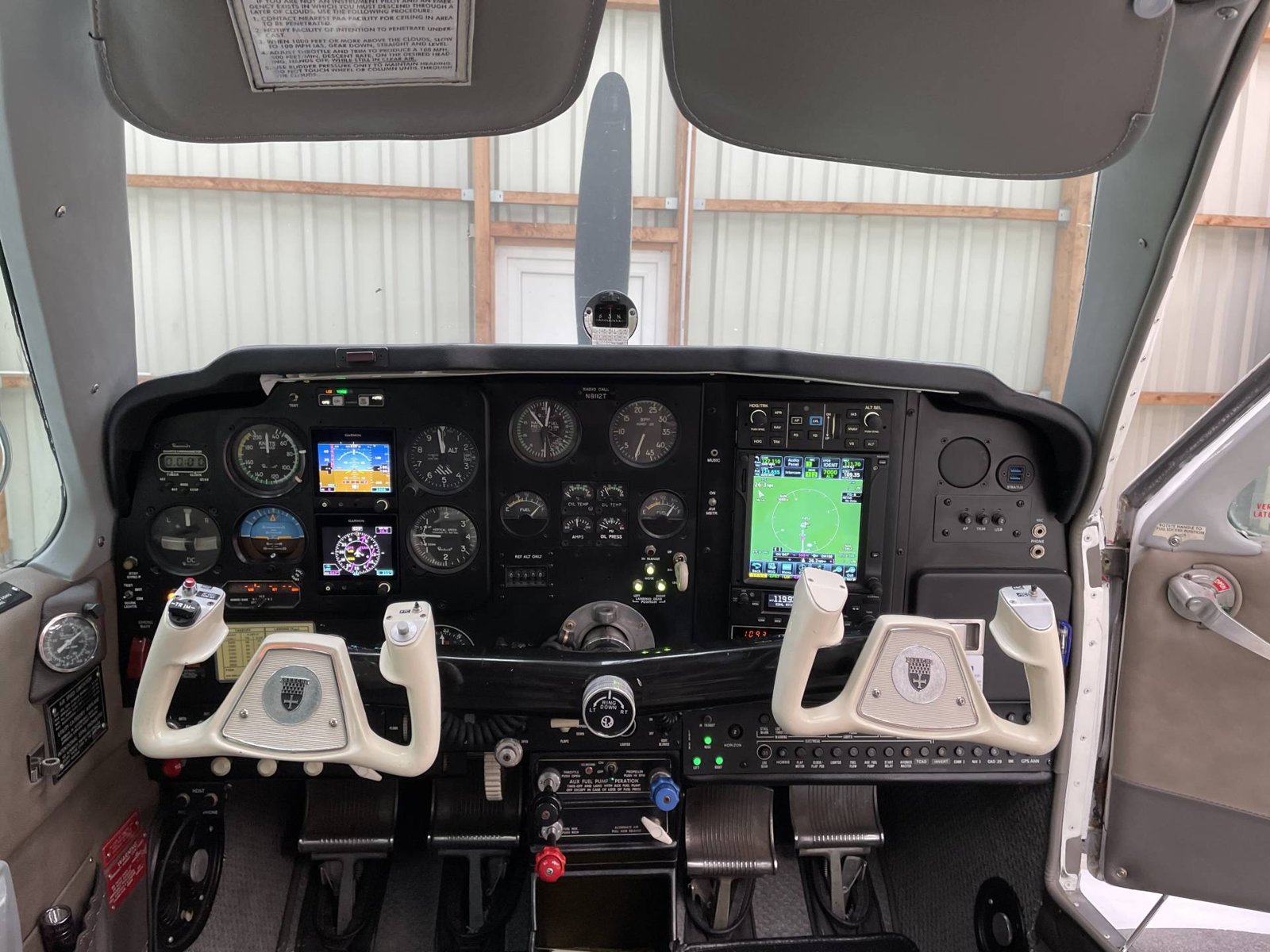 1990 Beechcraft Beech 33 Bonanza F33A, photo 6