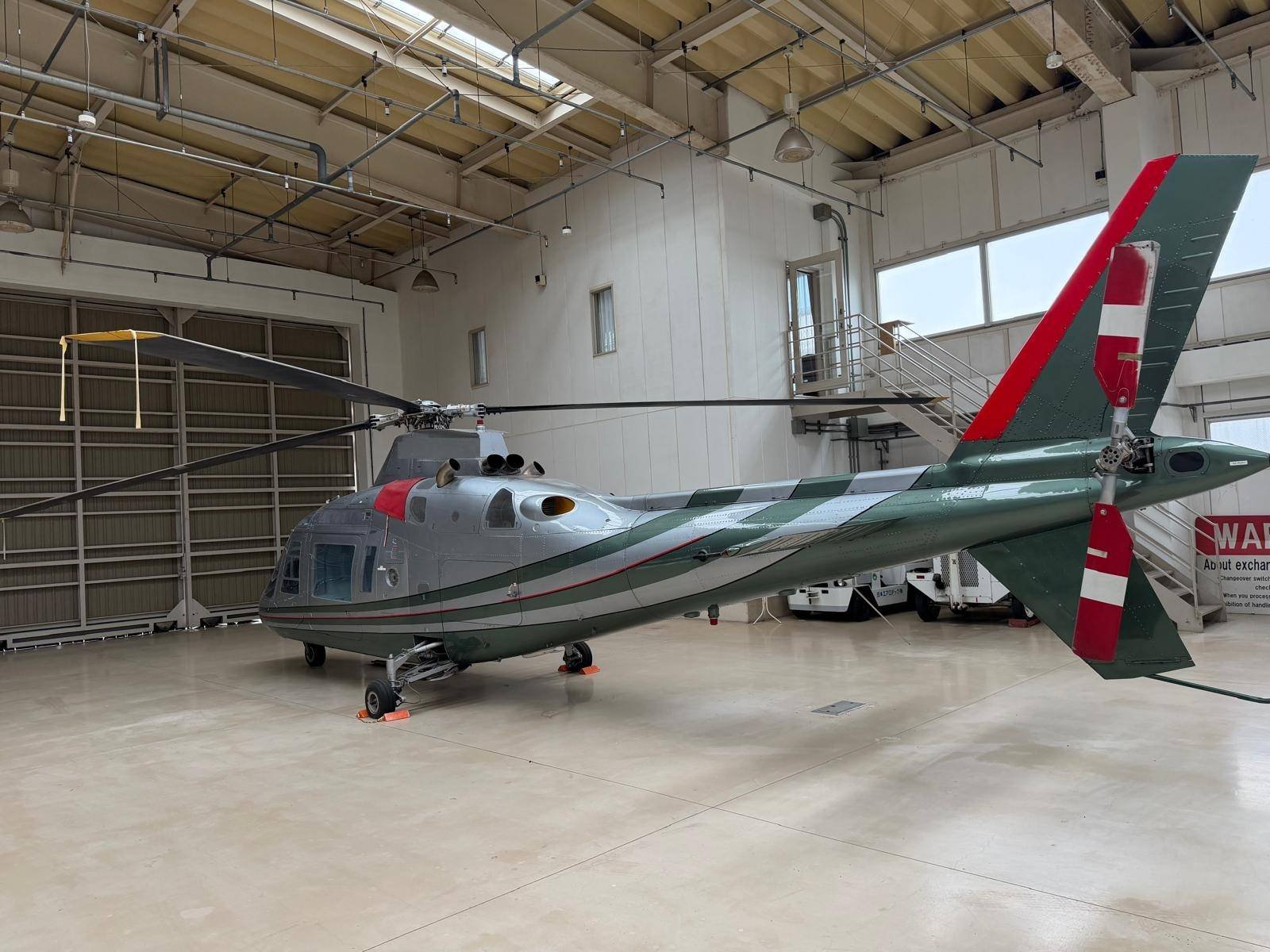 1987 Agusta A-109 A II, photo 4