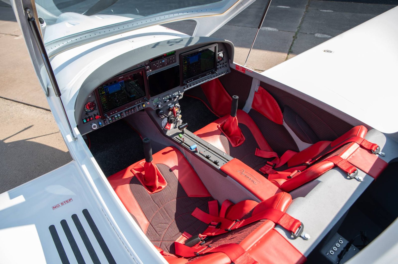 2021 Aerospool WT-9 Dynamic RG, photo 4