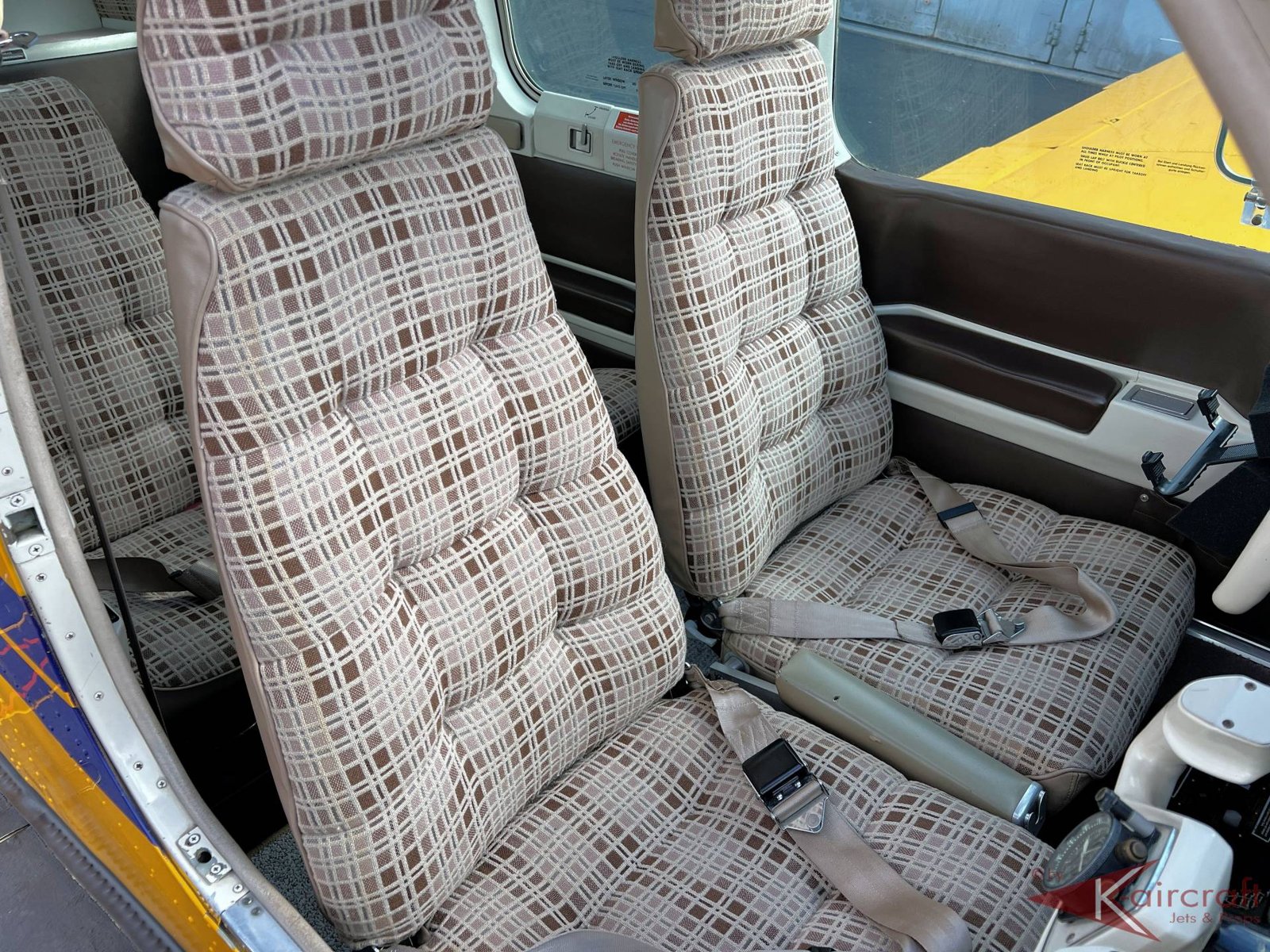 1986 Beechcraft Beech 33 Bonanza F33A, photo 4