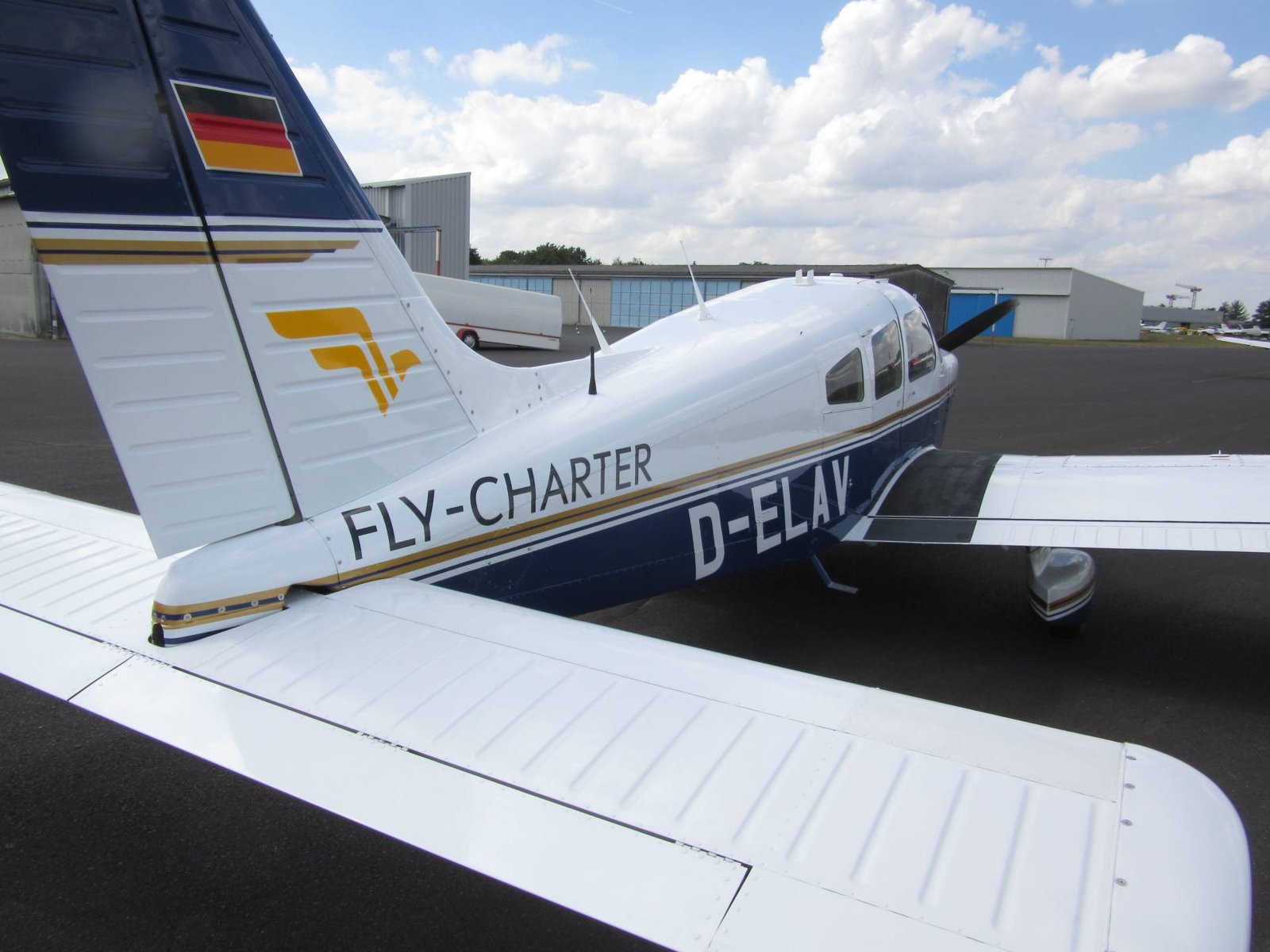 1981 Piper PA-28-181 Archer II, photo 13