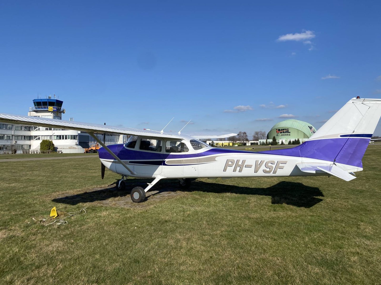 1972 Cessna F-172 L, photo 2